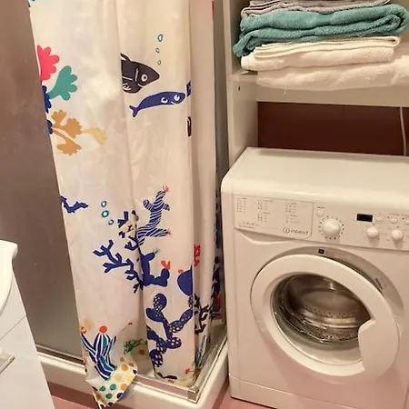 Oreglia House Apartament *