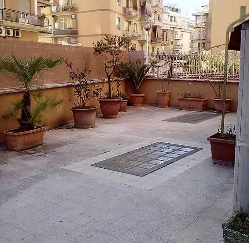 Apartament Oreglia House